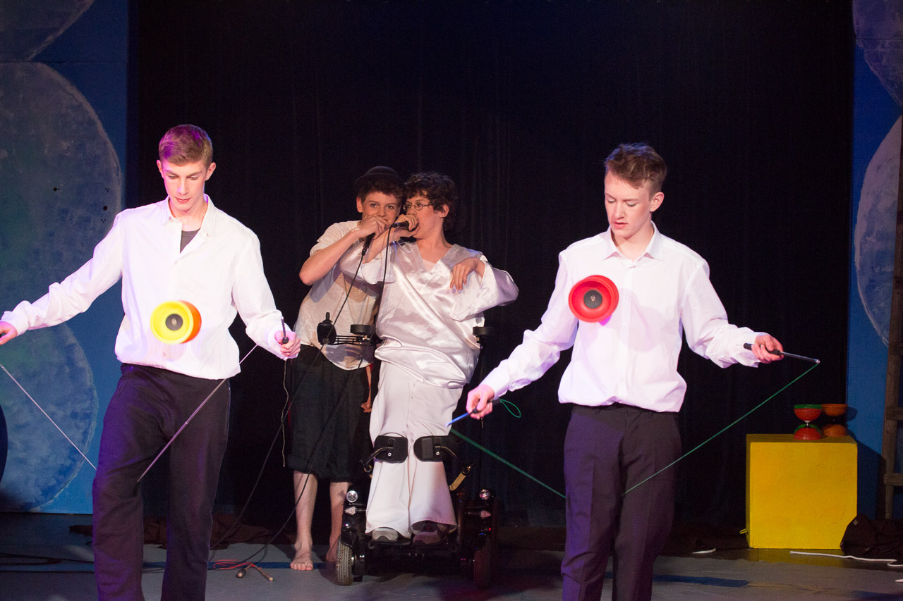 20130421105328 21598