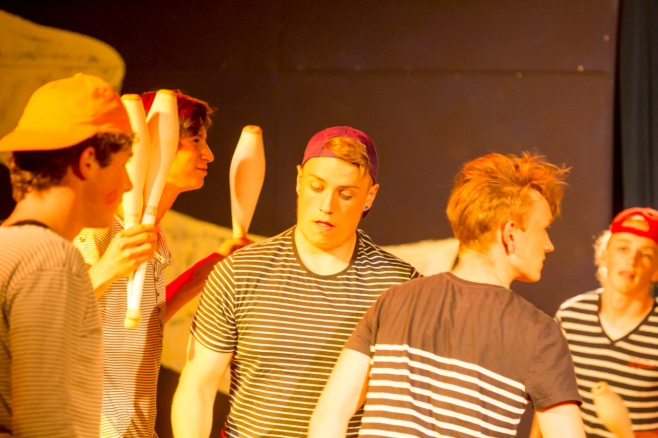 20150515190428 94540