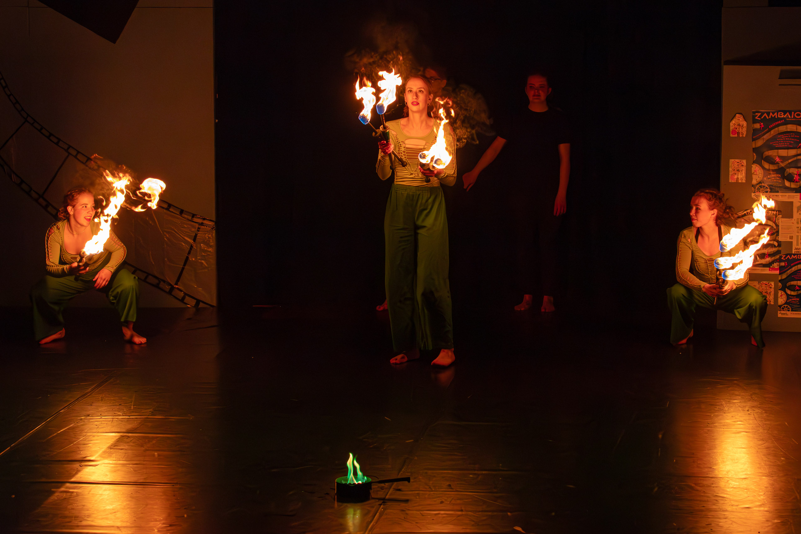 20240421165953 DP011815 e