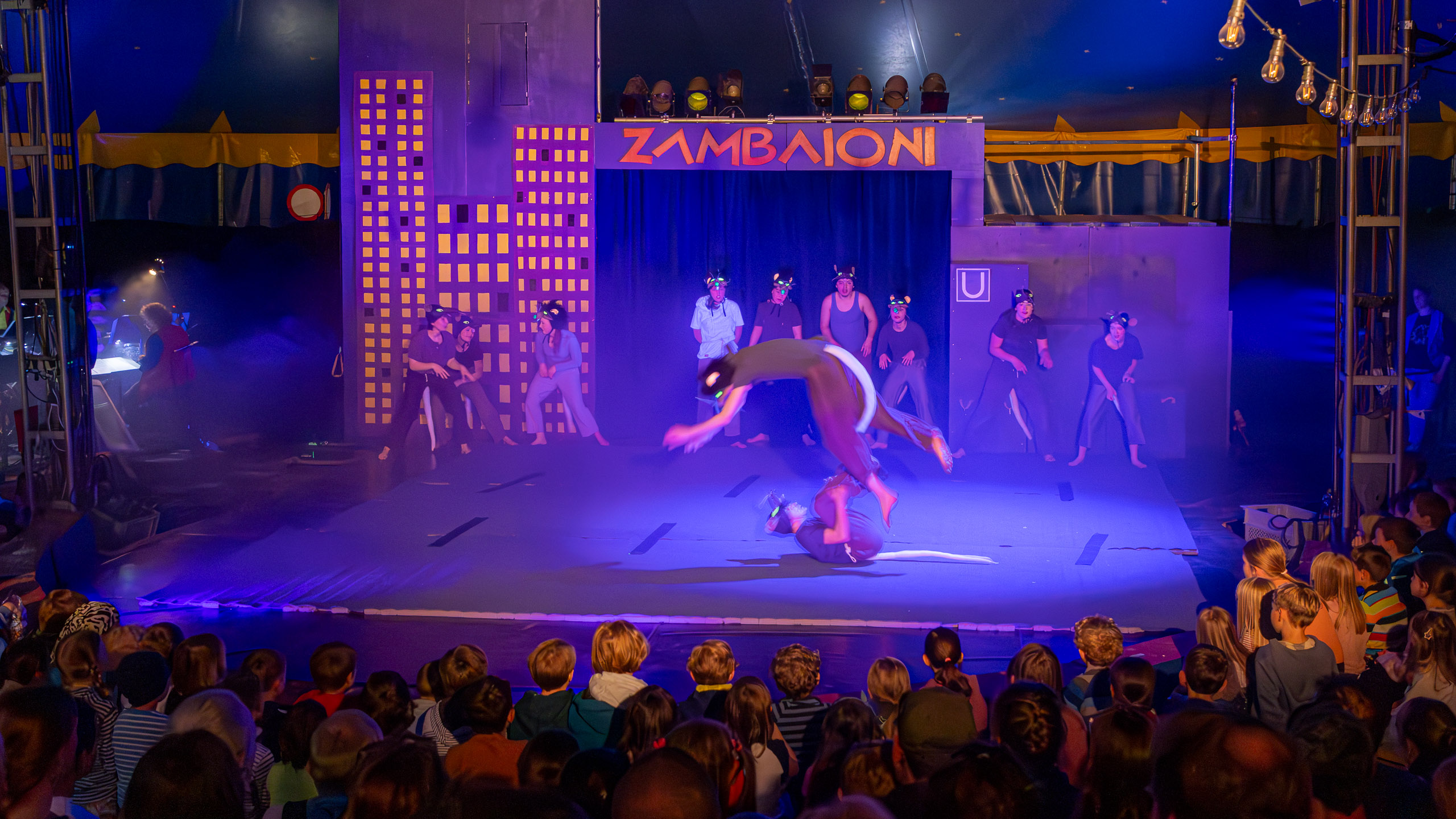 20250529115220 R5D 2935 e