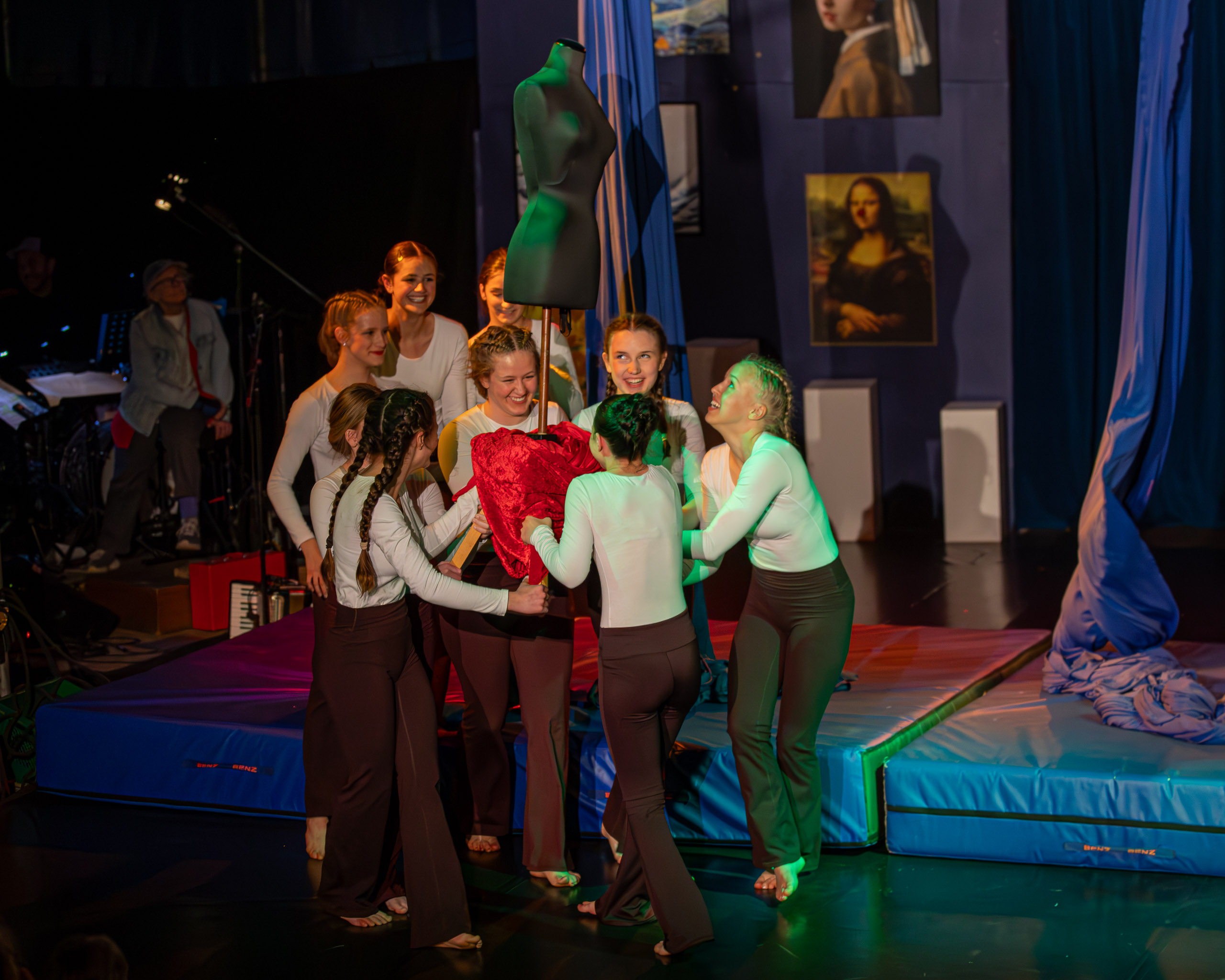 20260424200403 RD4 8103